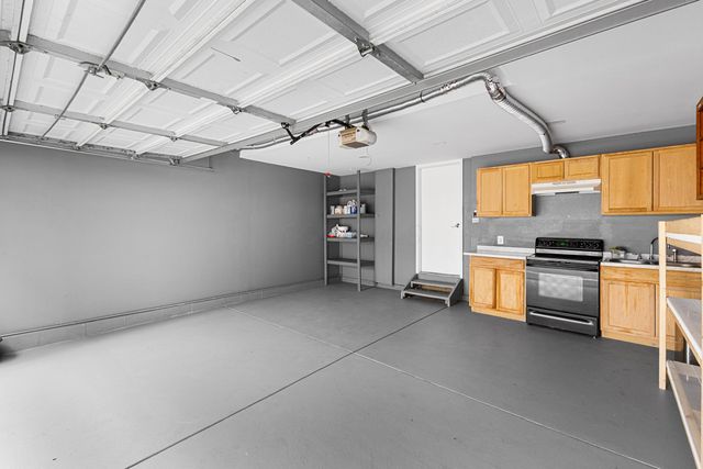8225 Sea Star Drive, Blacklick, OH 43004
