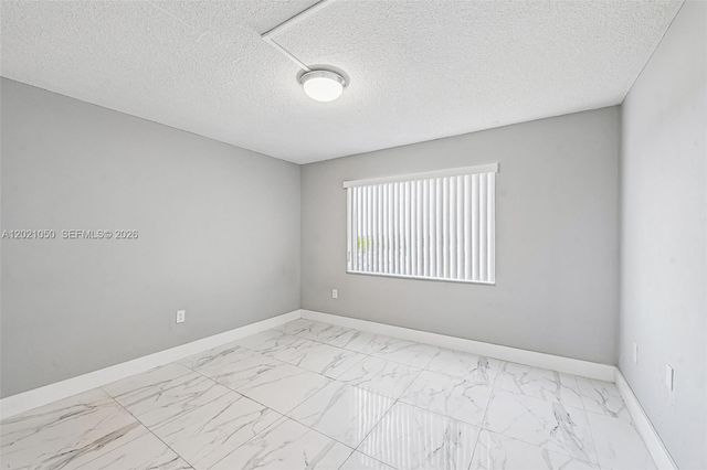 6575 W 4th Ave 507, Hialeah, FL 33012