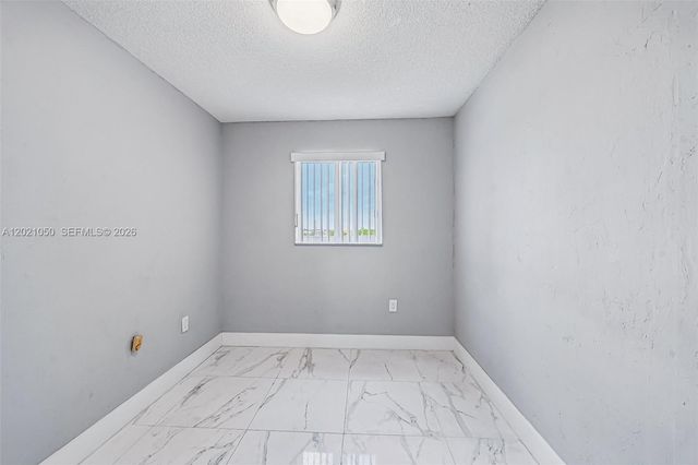 6575 W 4th Ave 507, Hialeah, FL 33012