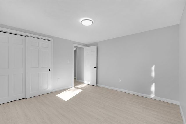 17 Fresh Pond Cir, Plymouth, MA 02360