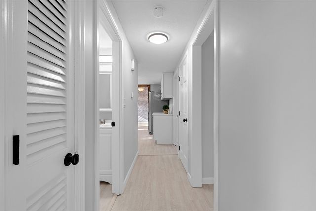 17 Fresh Pond Cir, Plymouth, MA 02360