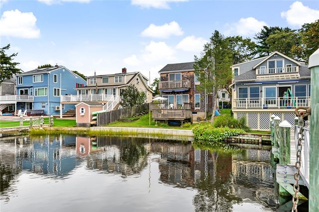 11 Riverview Drive, Barrington, RI 02806
