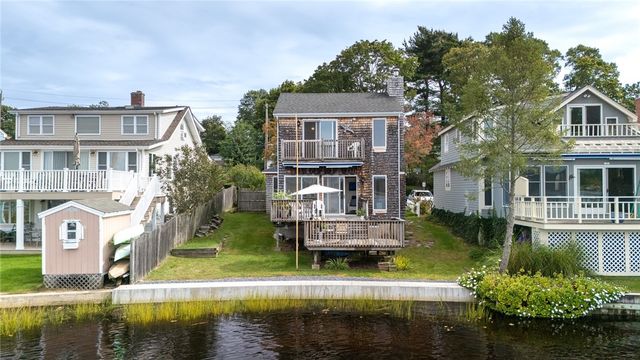 11 Riverview Drive, Barrington, RI 02806