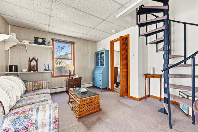 11 Riverview Drive, Barrington, RI 02806