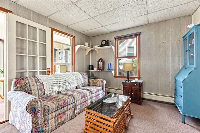 11 Riverview Drive, Barrington, RI 02806