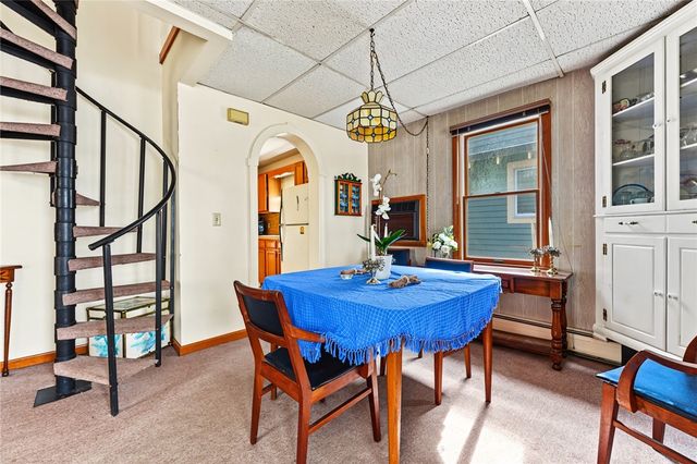 11 Riverview Drive, Barrington, RI 02806