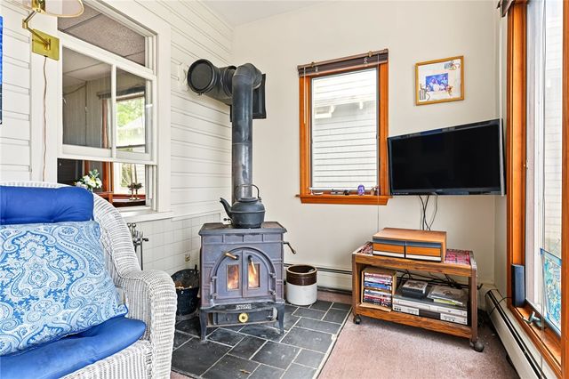 11 Riverview Drive, Barrington, RI 02806