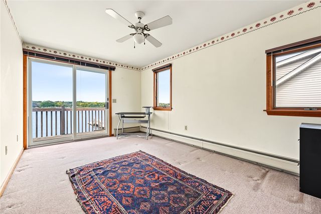 11 Riverview Drive, Barrington, RI 02806