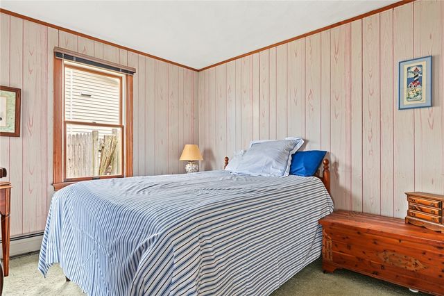 11 Riverview Drive, Barrington, RI 02806
