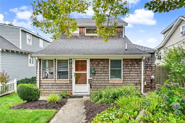 11 Riverview Drive, Barrington, RI 02806