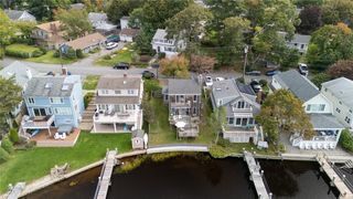11 Riverview Drive, Barrington, RI 02806