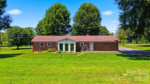 256 Liberty Church Road, Taylorsville, NC 28681