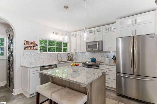 137 Cleveirvine Avenue, Greenville, SC 29607