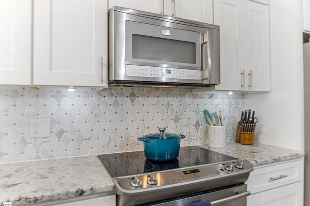 137 Cleveirvine Avenue, Greenville, SC 29607