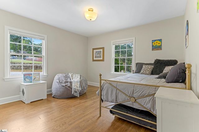 137 Cleveirvine Avenue, Greenville, SC 29607
