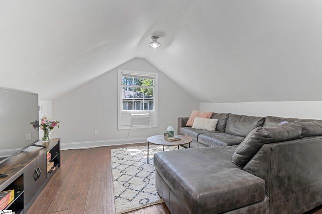 137 Cleveirvine Avenue, Greenville, SC 29607