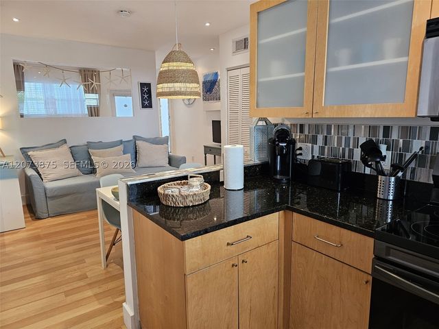 751 Collins Ave 1, Miami Beach, FL 33139