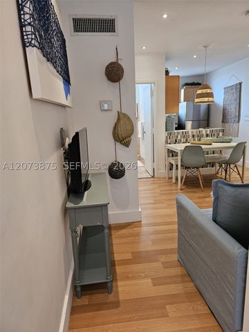 751 Collins Ave 1, Miami Beach, FL 33139