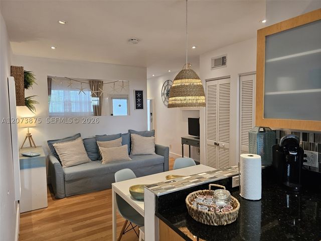 751 Collins Ave 1, Miami Beach, FL 33139