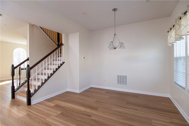 1719 St Johns Ln, Franklin Park, PA 15143