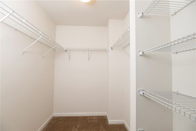 1719 St Johns Ln, Franklin Park, PA 15143