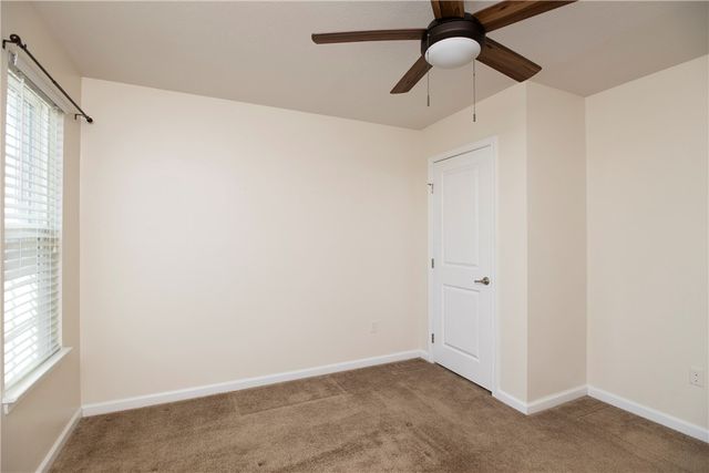 1719 St Johns Ln, Franklin Park, PA 15143