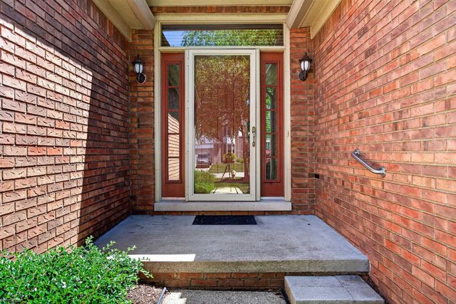 52294 Bryan Michael Drive, Macomb, MI 48042