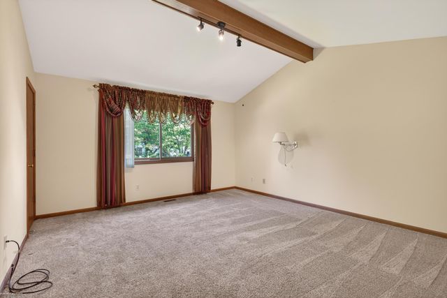 52294 Bryan Michael Drive, Macomb, MI 48042