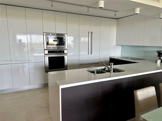 155 Ocean Lane Drive 1004, Key Biscayne, FL 33149