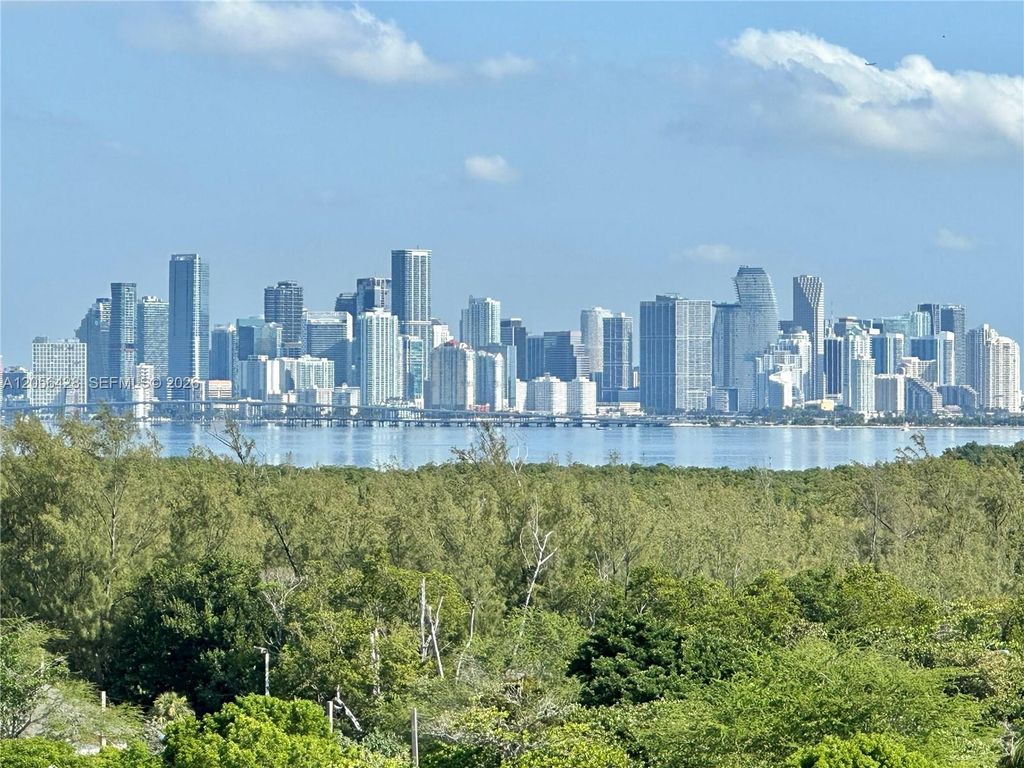 155 Ocean Lane Drive 1004, Key Biscayne, FL 33149
