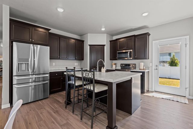 1269 BRAYDEN LANE, De Pere, WI 54115