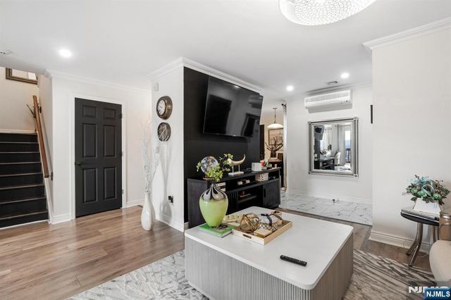 305 Heights Drive 3, Haledon, NJ 07508