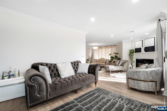 305 Heights Drive 3, Haledon, NJ 07508