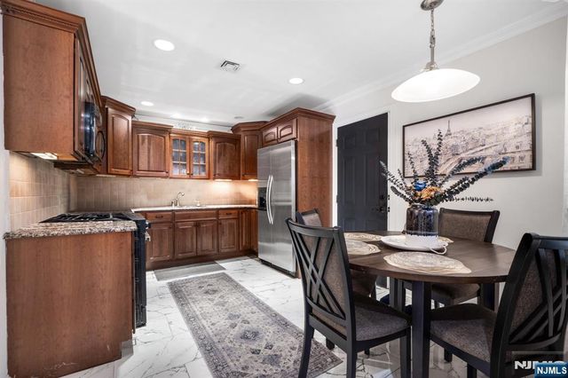 305 Heights Drive 3, Haledon, NJ 07508