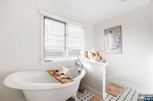 305 Heights Drive 3, Haledon, NJ 07508