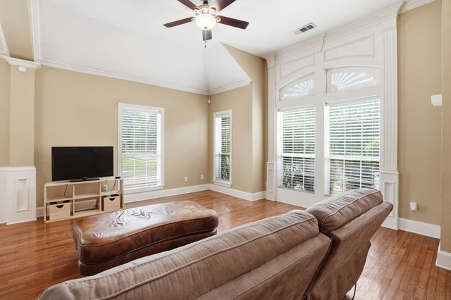 834 Heritage Parkway S, Allen, TX 75002