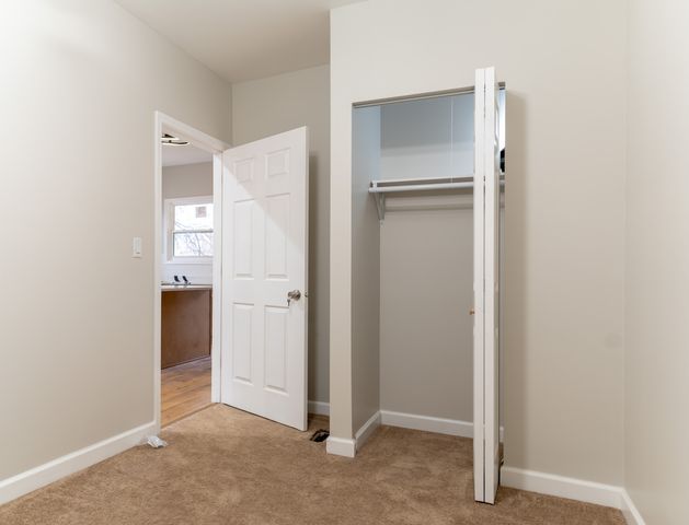 6418 S May Street, Chicago, IL 60621