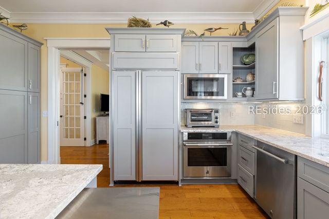 94 Martinangel Ln, Daufuskie Island, SC 29915