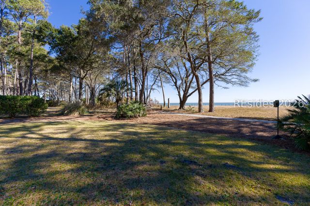 94 Martinangel Ln, Daufuskie Island, SC 29915