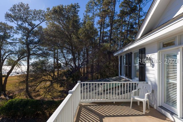 94 Martinangel Ln, Daufuskie Island, SC 29915