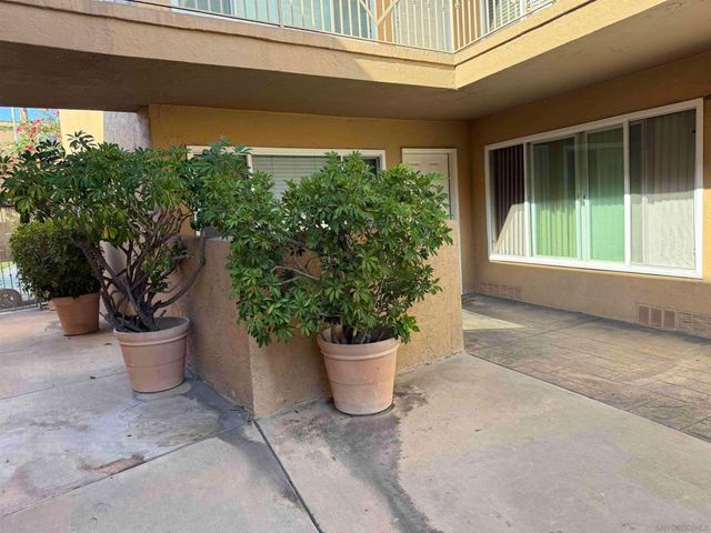 5511 Adelaide Ave 21, San Diego, CA 92115