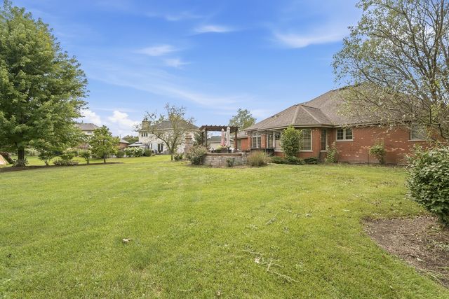 16243 W Blackhawk Drive, Lockport, IL 60441