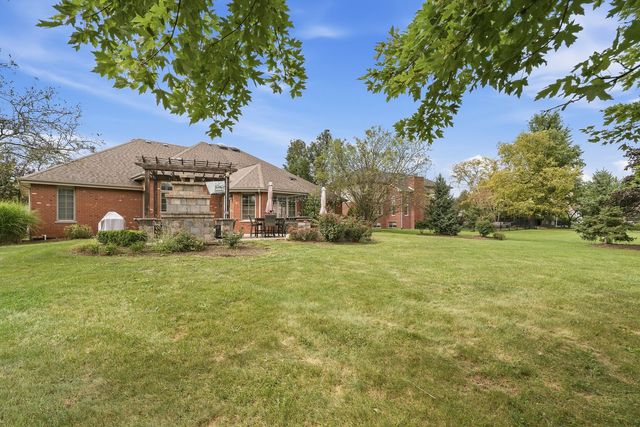 16243 W Blackhawk Drive, Lockport, IL 60441