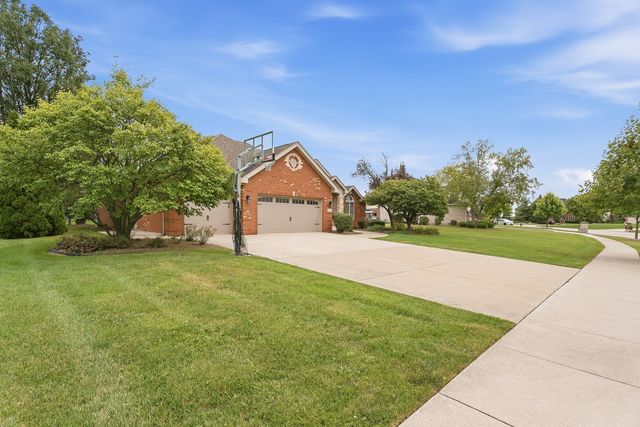 16243 W Blackhawk Drive, Lockport, IL 60441