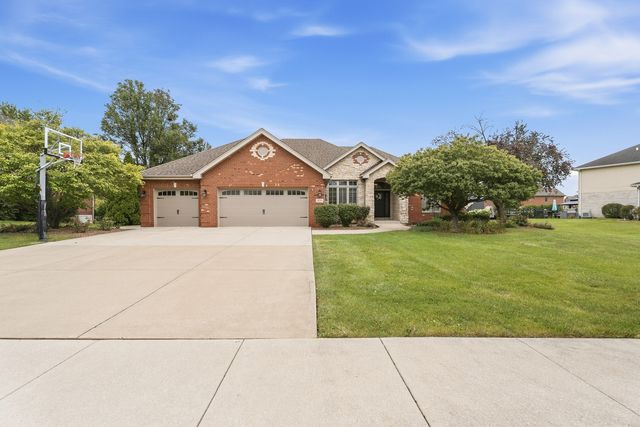 16243 W Blackhawk Drive, Lockport, IL 60441