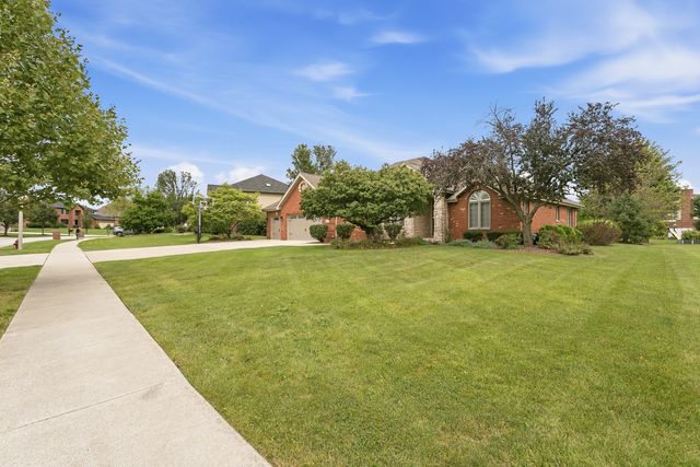 16243 W Blackhawk Drive, Lockport, IL 60441