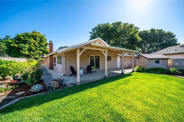 1736 Royal Court, San Luis Obispo, CA 93405