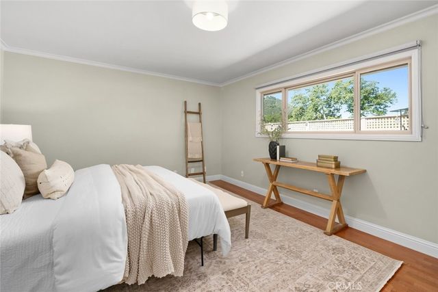 1736 Royal Court, San Luis Obispo, CA 93405