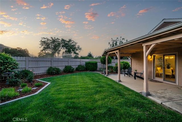 1736 Royal Court, San Luis Obispo, CA 93405