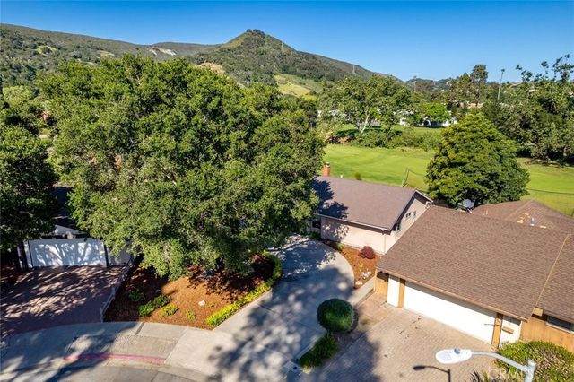 1736 Royal Court, San Luis Obispo, CA 93405